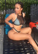 Thick and sexy babe