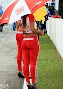 Colombian pit girls
