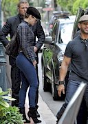 Jennifer Lopez in tight jeans