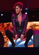 Sexy concert by Jennifer Lopez