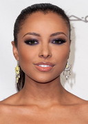 Katerina Graham is curvy
