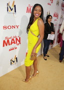 Keke Palmer cleavage