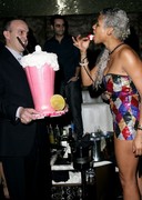 Kelis in a sexy dress