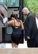 Kim Kardashian bra flash