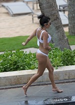 Kourtney Kardashian bikini ass