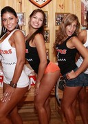 Latin Hooters girls