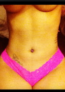 Twitter babe MarrieMeJane