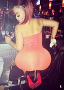 Mercedes Morr in the club