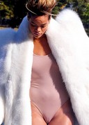 Rihanna camel toe pussy