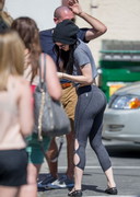 Rumer Willis booty in tights