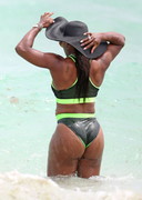 Serena Williams big ass in a bikini