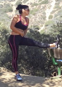 Suelyn Medeiros hiking booty