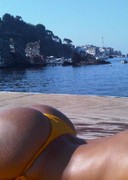 Big booty on Twitter