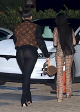 Jordyn Woods thick in tight pants