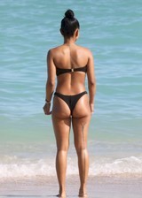 Karruche Tran bikini ass