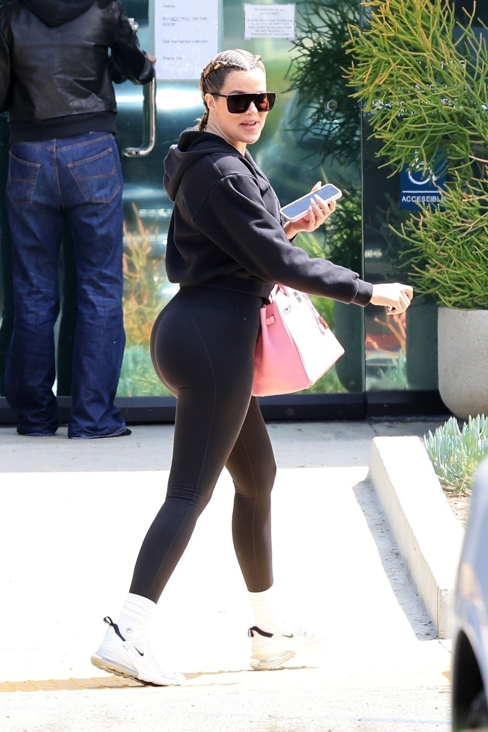 Khloe Kardashian booty