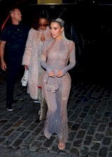 Kim Kardashian curvy at NYFW