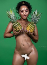 Naked strippa with fruit
