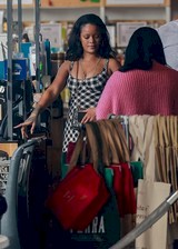 Rihanna at a grocery store