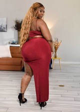 Ebony babe with huge booty