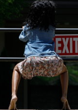 Sexy Ebony Babe Showing Off Her Perfect Ass In Public