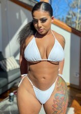 KKVSH Flaunting Her Curves With Thick Bubble Butt In A Bikini