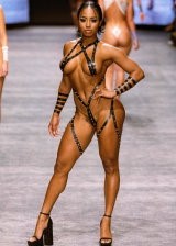 Qimmah Russo Showing Her Perfect Curves On A Runway Show