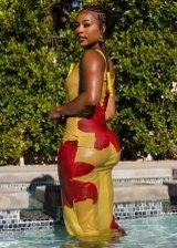 Saleema Mansur goes poolside while showing off her sexy booty