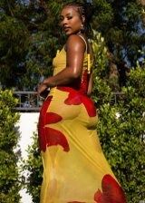 Saleema Mansur goes poolside while showing off her sexy booty